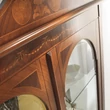 Classic 2-doors display cabinet