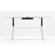 Arki dining table