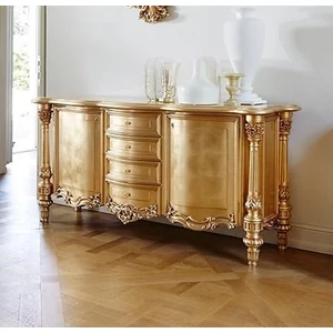 Castle-style furniture – Baroque elegance in modern homes