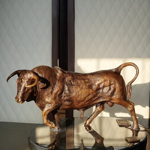 Bronz szobrok