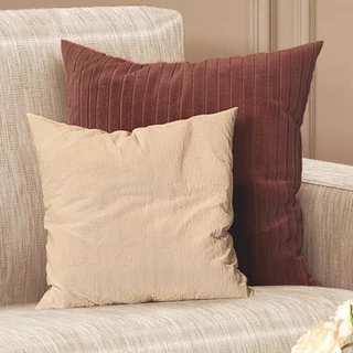 Díszpárna, 40x40 cm-es és 50x50 cm-es változatok – AC Romantica Day