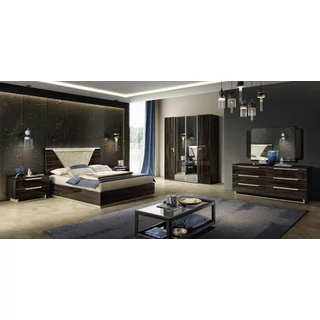 Smart bedroom - veined walnut