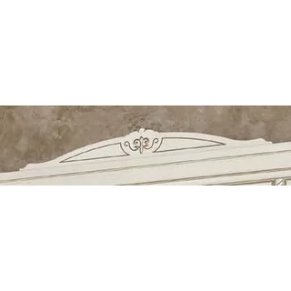 Giotto Day Decorative crown for display cabinet - antique white