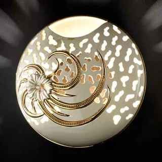 Kerámia falilámpa, eredeti Swarovski kristályokkal - krémszínű, arany