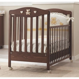 Jolie crib - walnut