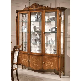 Passioni 3-doors display cabinet with decorative crown