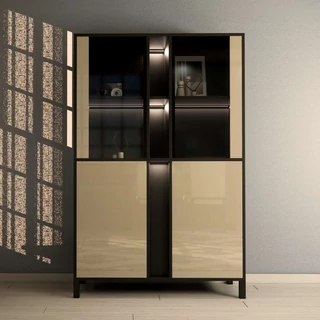 Bézs-sötétbarna vitrines szekrény LED-világítással, 2 ajtós – LM Venus Day