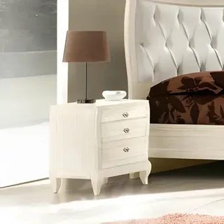 Éjjeliszekrény 3 fiókkal, díszítéssel – Morello 4213