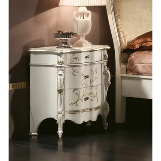 Éjjeliszekrény 3 fiókkal, faragott díszítéssel – Morello 4322