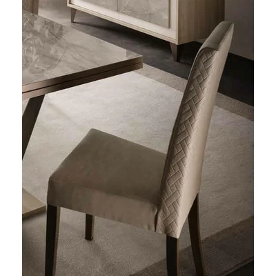 AC Ambra Day Chair