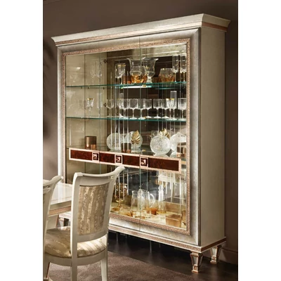 AC Dolce Vita Day 3-doors display cabinet