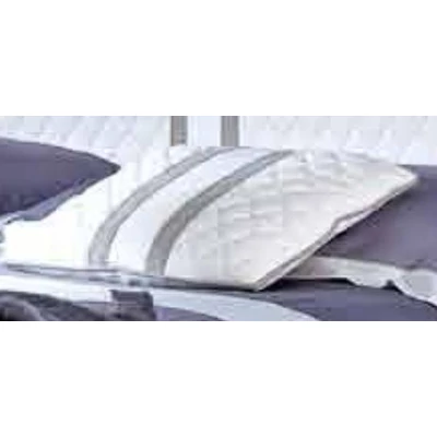 Elegáns díszpárna steppelt bőr bevonattal – CA Dama Bianca