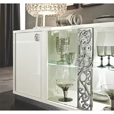 Részlet az ajtóról