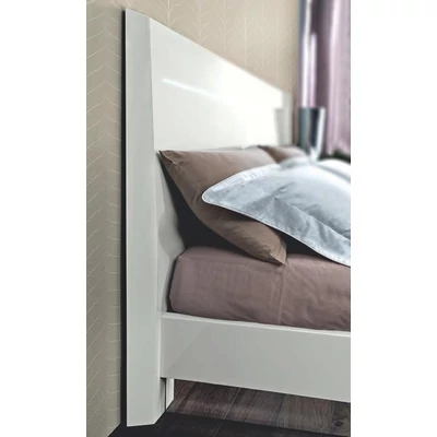 Részlet a fejvégről