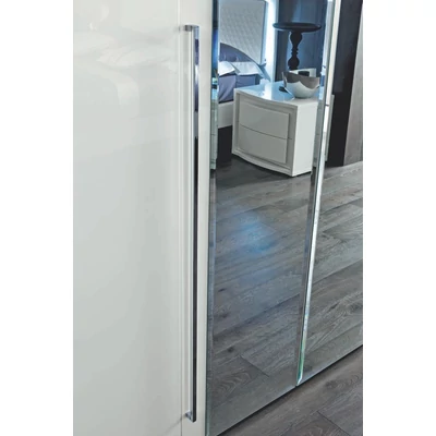 Részlet az ajtóról