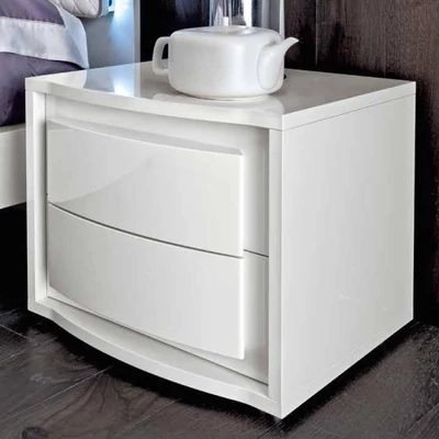 Dama Bianca Night table