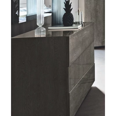 Tekno Chest of drawers - silver birch