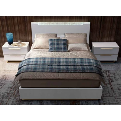Smart Double bedstead with wooden headboard - white
