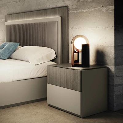 Bézs éjjeliszekrény – CA Essenza