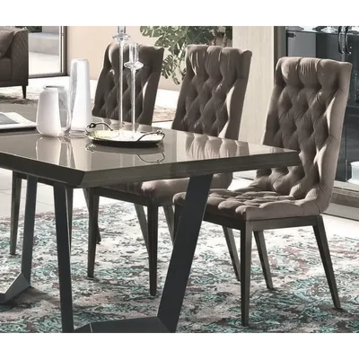 Ezüst nyír szék Nabuk 12 műbőrrel – CA Elite Day Capitonne’