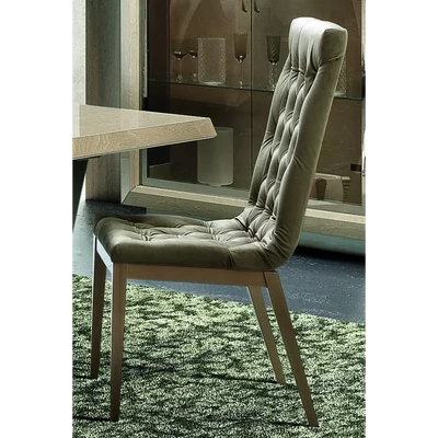 Nyírfa szék Nabuk 12 műbőrrel – CA Elite Day Capitonne’