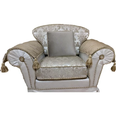 Nostalgia Day Armchair