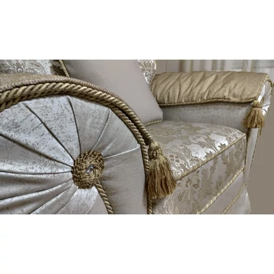 Nostalgia Day Armchair