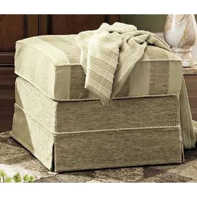 Nostalgia Day Pouf with container