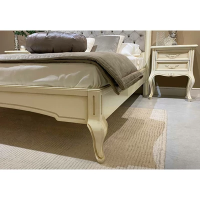Verdi bedroom - beige