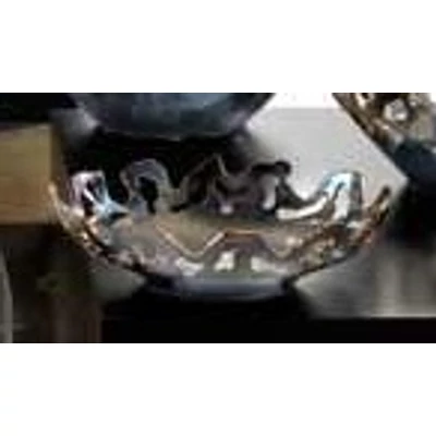 Ceramic decorative table bowl.