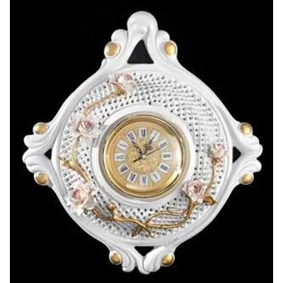 Ceramic wall clock with flowers.