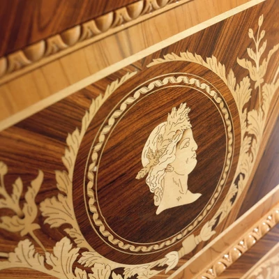 Classic Dante Chest of drawers