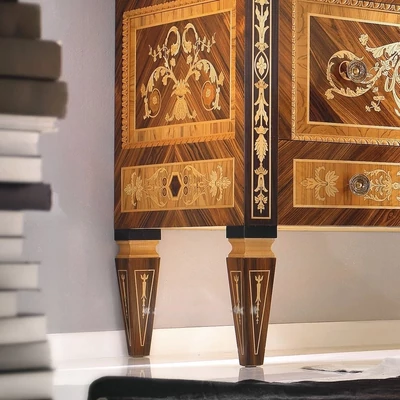 Classic Dante Chest of drawers