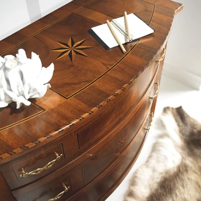 Classic Stella Chest of drawers