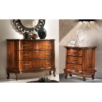 Classic Chest of drawers