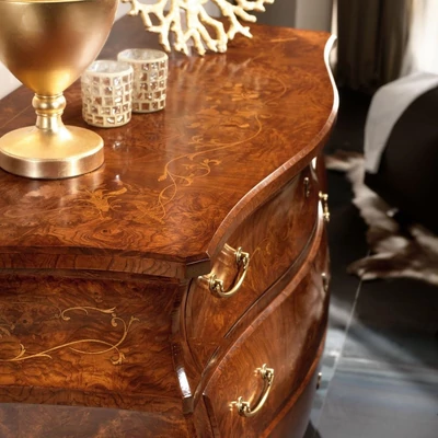 Classic Napoletano Chest of drawers