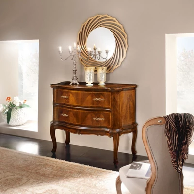 Classic Chest of drawers