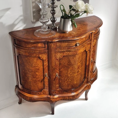 Classic 3-doors buffet chest of drawers