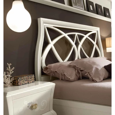 Romantic bedroom - optional color