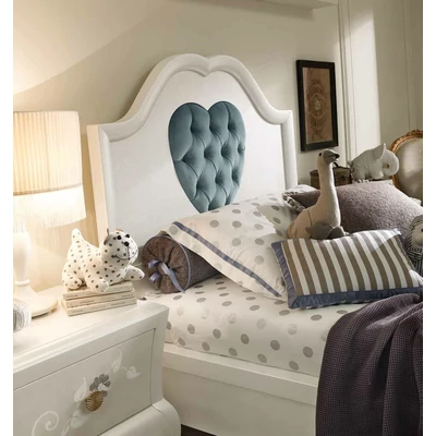 Romantic bedroom - optional color