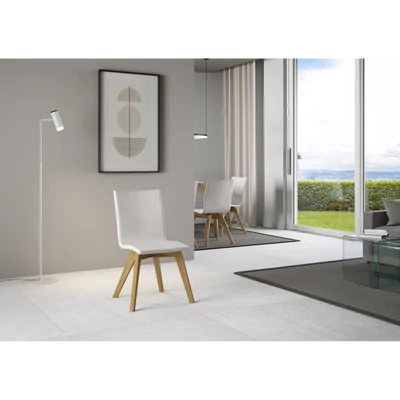 Trudy szék fehér műbőrrel – természetes tölgy színváltozat