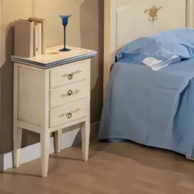 Éjjeliszekrény 3 fiókkal – Morello 4280