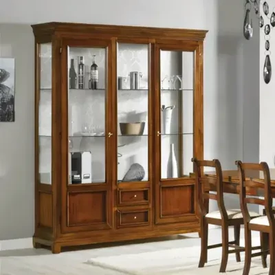 Vitrines szekrény, 2 ajtós, 2 fiókkal, kárpitozott hátfallal – Morello 2178