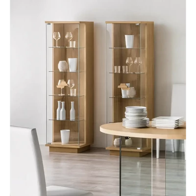 Vitrines szekrény, 1 ajtós (balra nyíló), zárt, pormentes talppal – Morello 3003