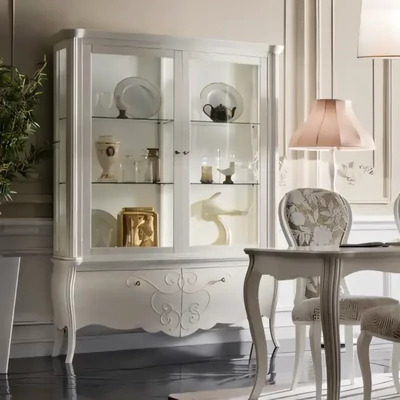 Vitrines tálalószekrény, 2+2 ajtós, faragott díszítéssel – Morello 2084