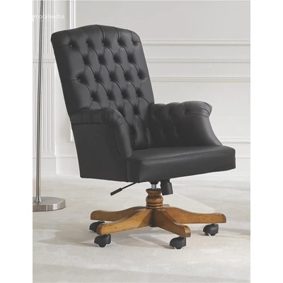 Arena swivel boss chair