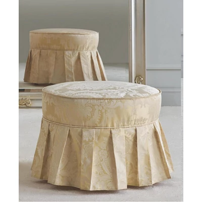 Dolly ülőke dísszoknyával