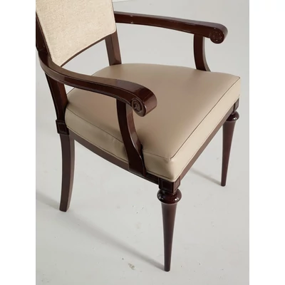 Sally easy chair