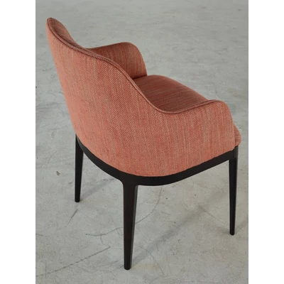 Rania easy chair