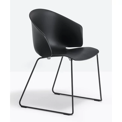 Grace stackable chair